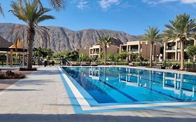 One Bedroom Apartment Muscat Bay